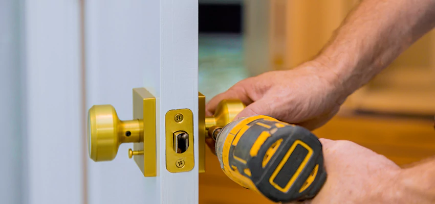 Local Locksmith For Key Fob Replacement in Midway City, California