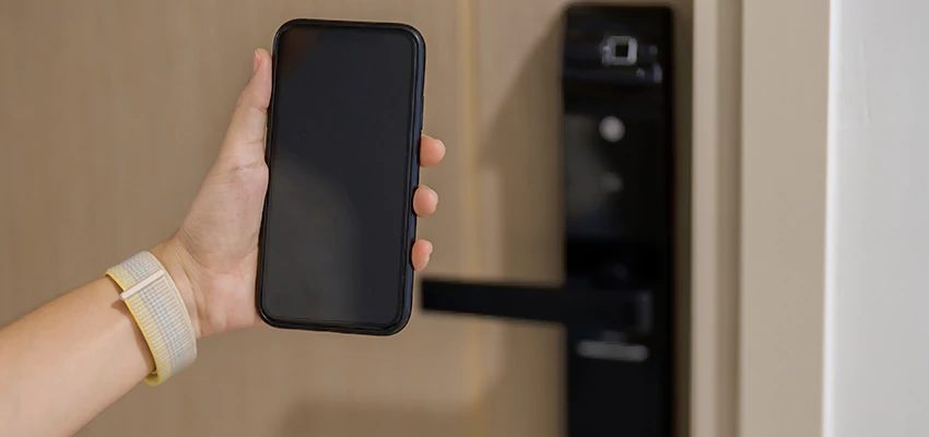 Keypad Wifi Locks Repair And Installation in Midway City, CA