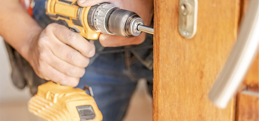 Emergency A1 Locksmith Services in Midway City, California