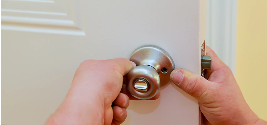 After-hours Locksmith For Lock And Key Installation in Midway City, CA