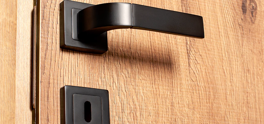 Weekend Lockout Assistance Troubleshooting in Midway City, California