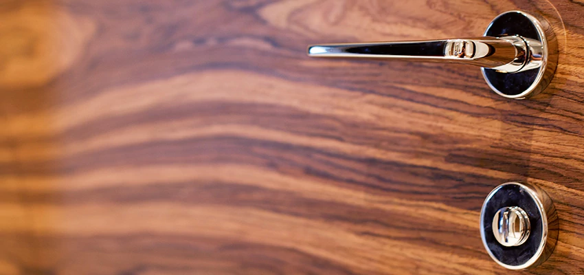 On Demand Locksmith For Key Fobs Repair in Midway City, California